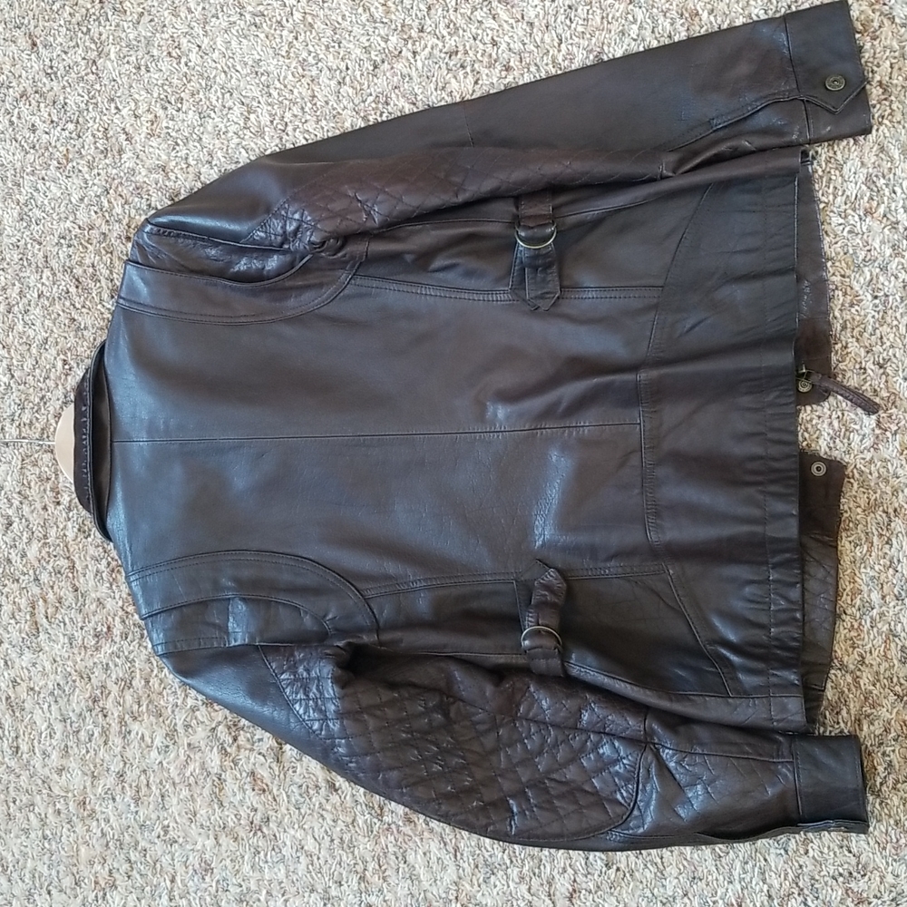 Leather Jacket - Picture 6 of 10